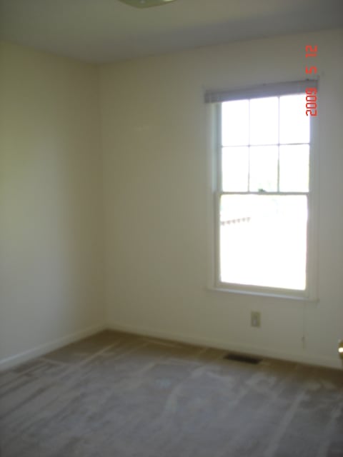 Building Photo - 3 Bedroom Pet Friendly Home For Rent Near ...