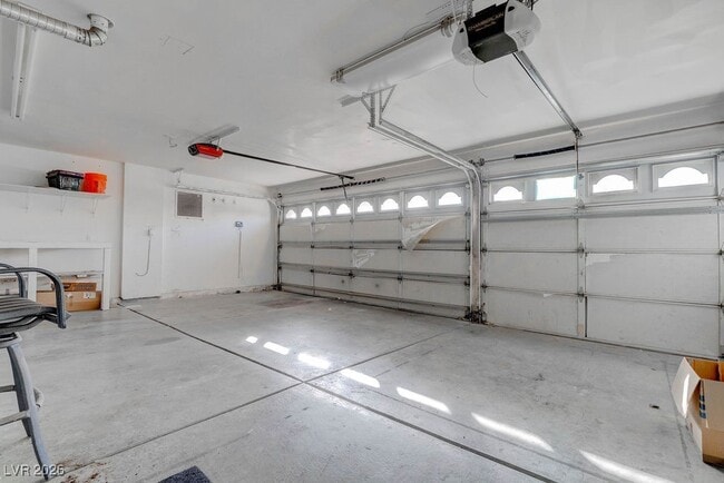 Building Photo - 7898 Spindrift Cove St