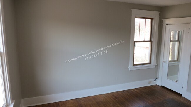 Building Photo - 220 Greydon Ave