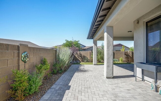 Building Photo - Beautiful 3 Bedroom in Granite Dells Estates, Prescott