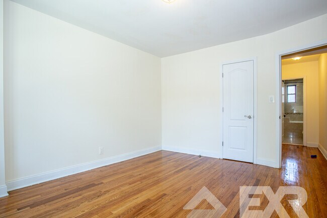 Building Photo - 667 Brooklyn Ave