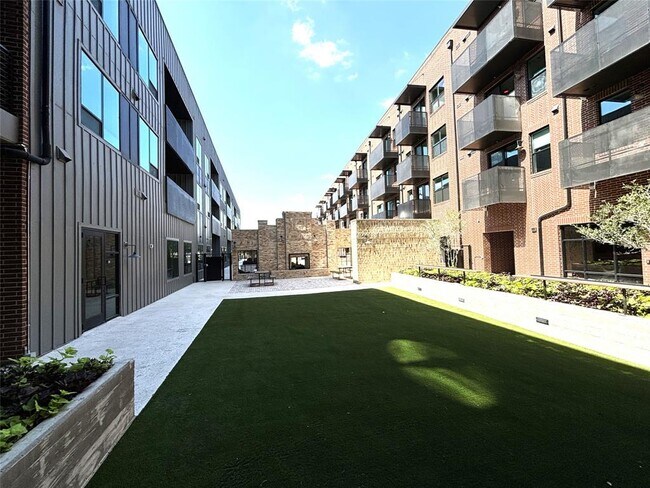 Building Photo - 4510 Terry-O Ln