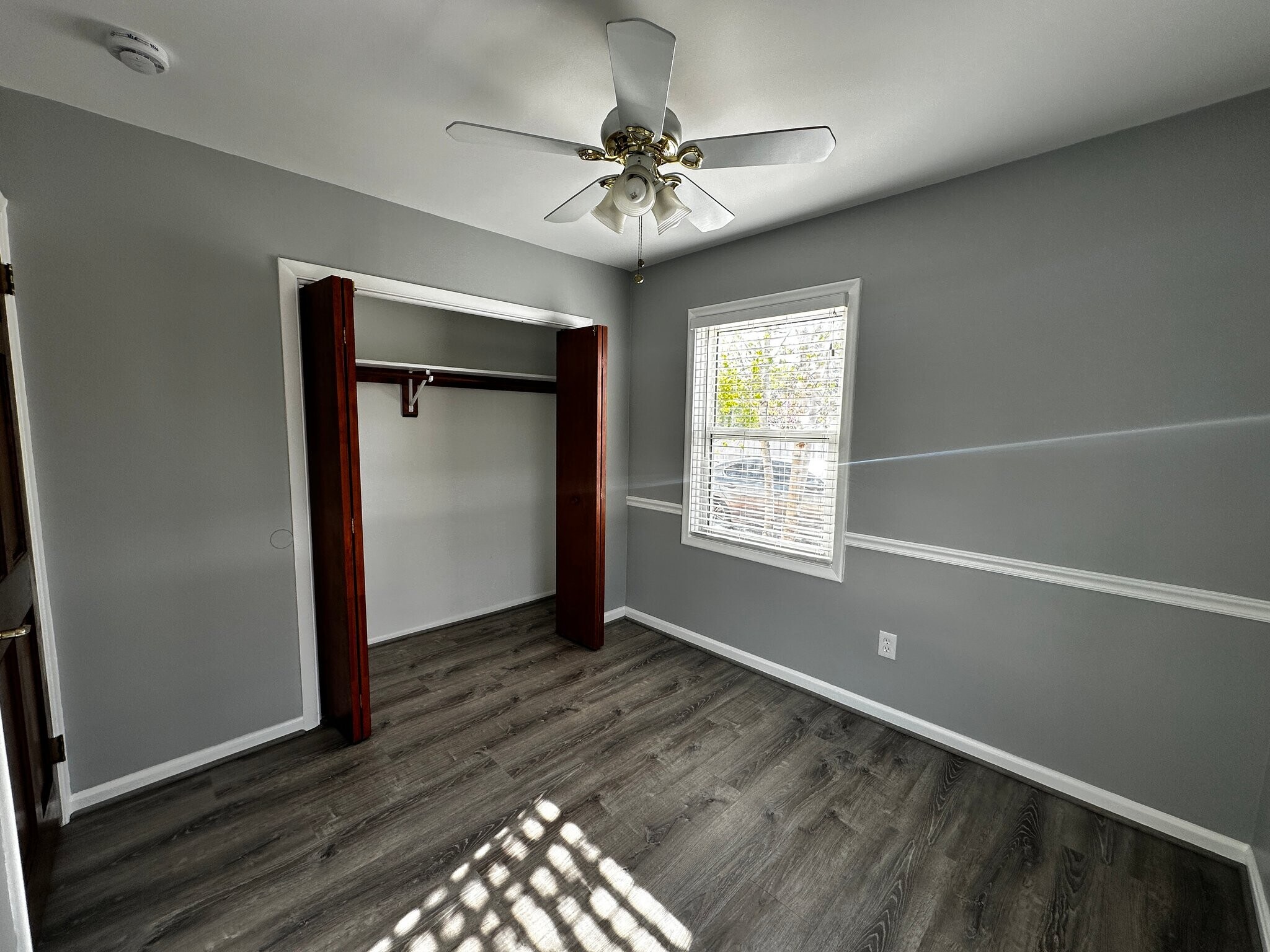 Building Photo - 2019 E Lambourne Ave