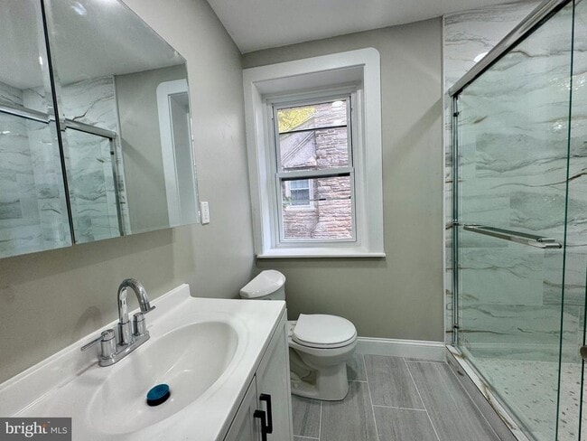 Building Photo - 625 Chelten Hills Dr
