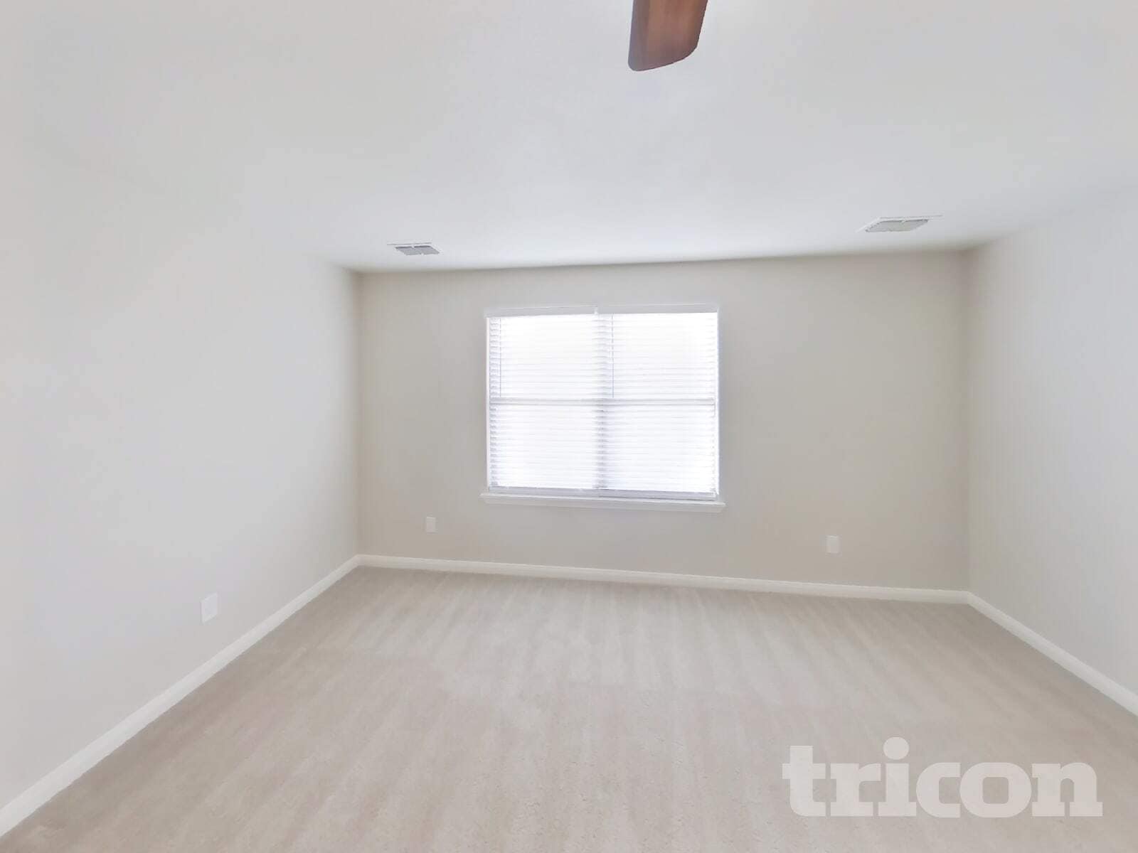 Building Photo - 1335 Coltview Pl