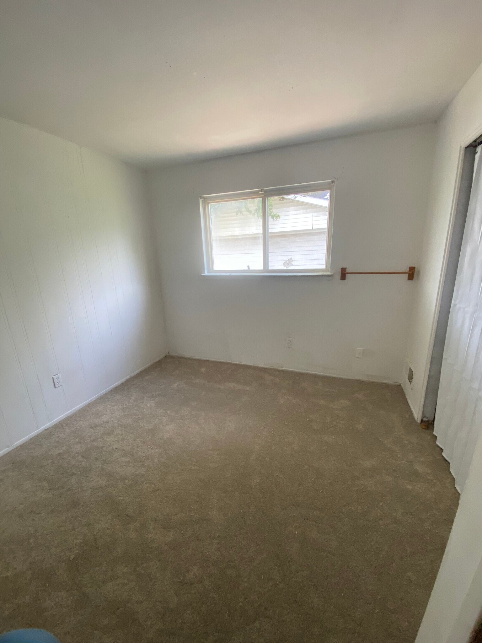 Bedroom 4 - 11051 Studebaker Ave