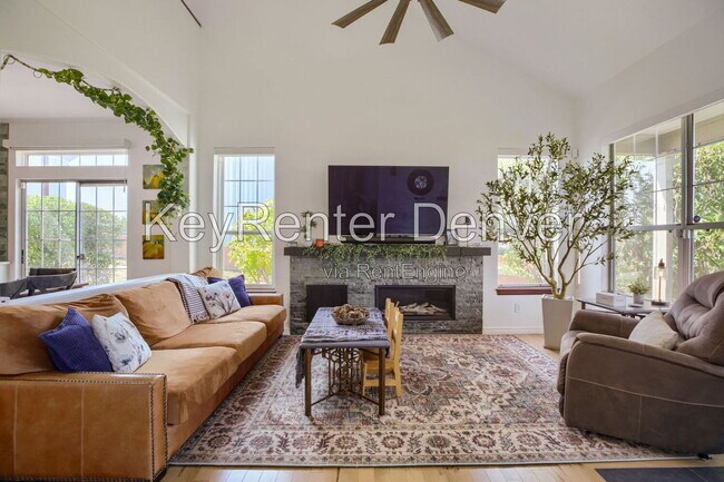 Building Photo - 3420 W 98th Pl