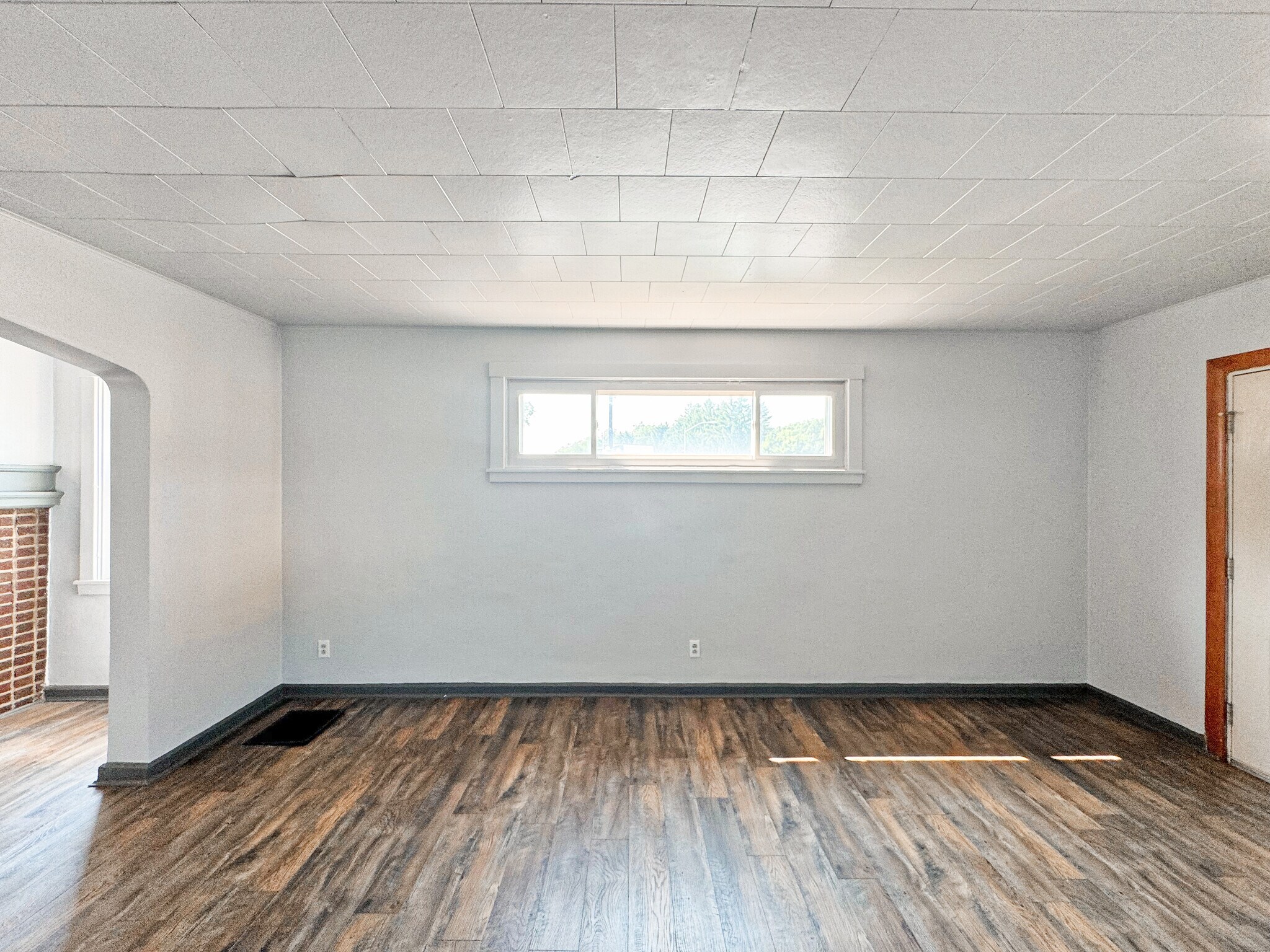 Building Photo - 3406 Beechwood Blvd