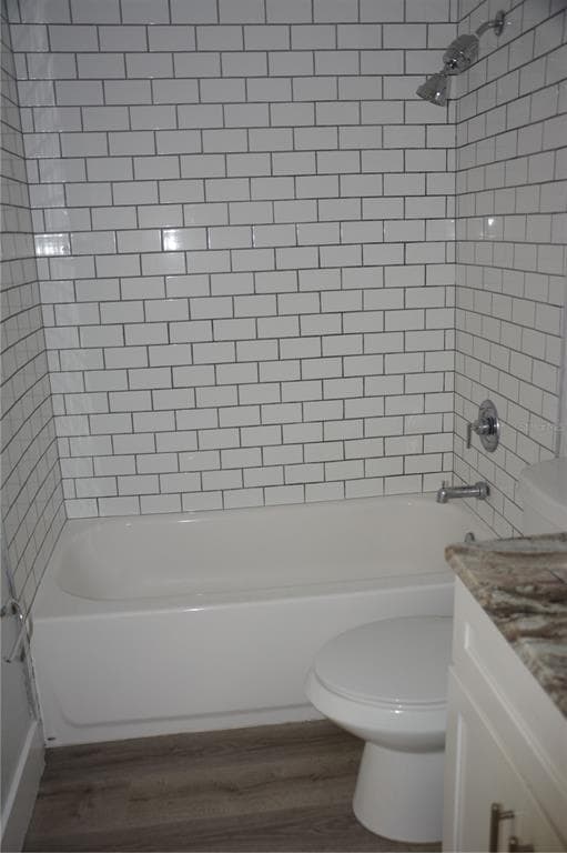 Building Photo - 670 16th Ave S