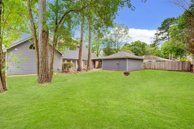 Building Photo - 6206 Rippling Hollow Dr