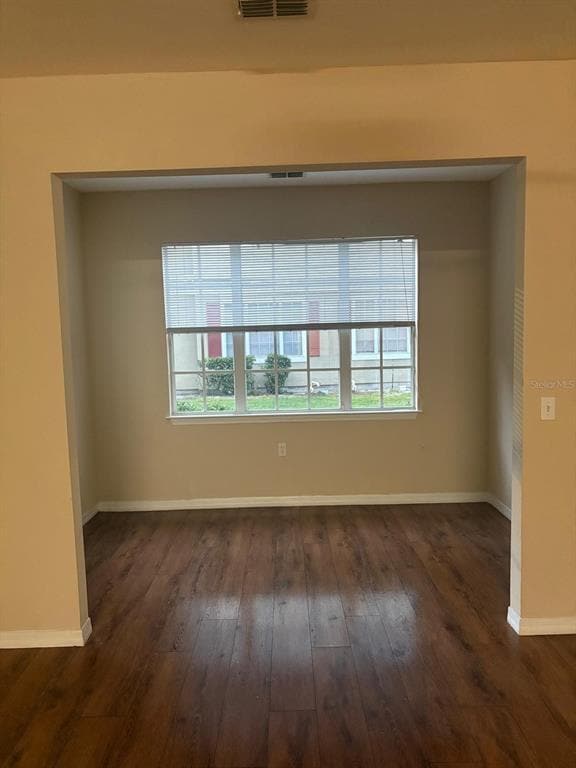 Building Photo - 8103 Lillies Way