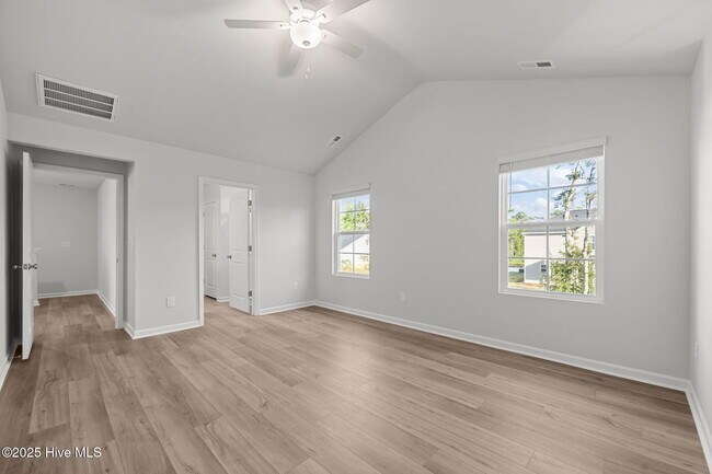Building Photo - 186 Citadel Dr