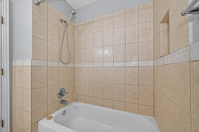 Building Photo - 7414 Breccia Dr