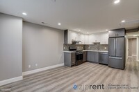 Building Photo - 2 br, 2 bath Triplex - 2466 Great Hwy, San...