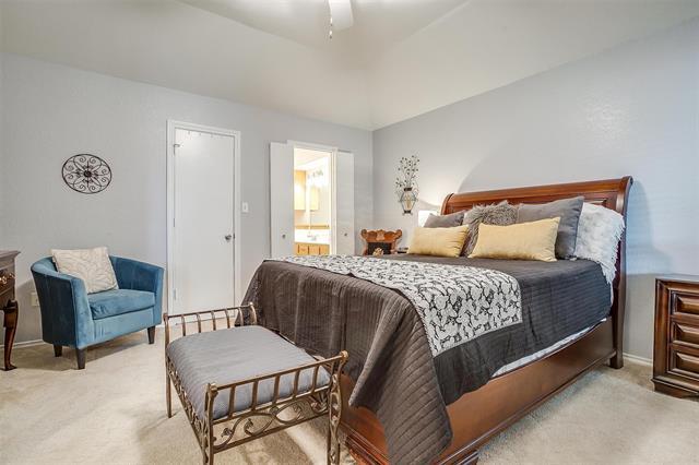 Building Photo - 4121-4123 Spring Meadow Ln