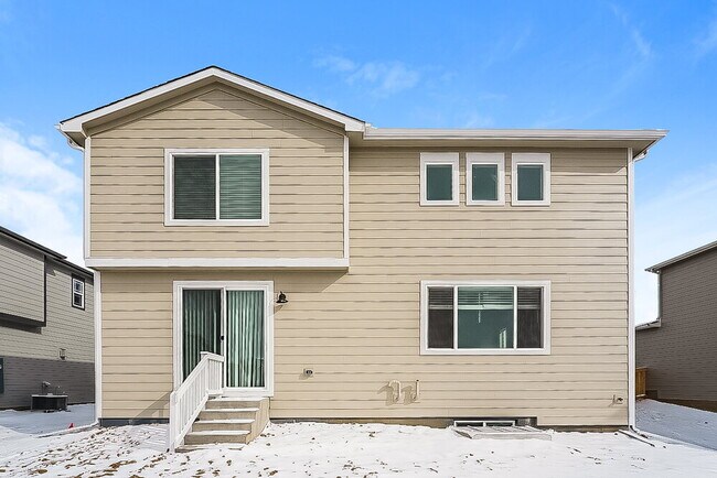 Building Photo - 9241 Rifle St