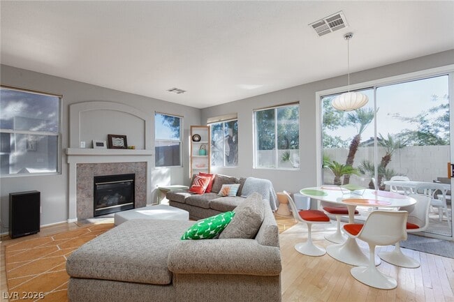 Building Photo - 256 Horizon Pointe Cir