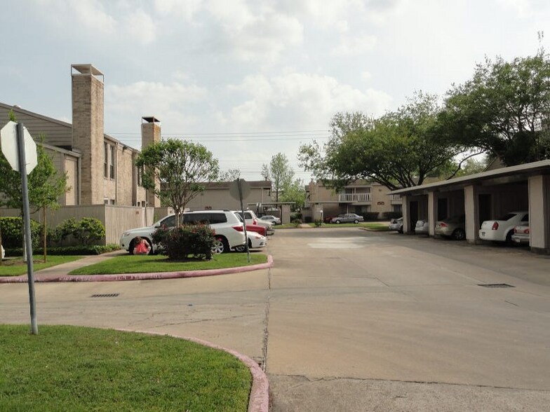 Building Photo - 9522 Pagewood Ln