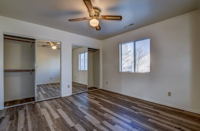 Building Photo - 7100 Roundup Dr