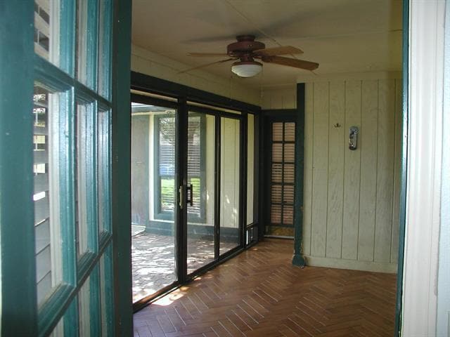 Building Photo - 908 Spring Brook Dr