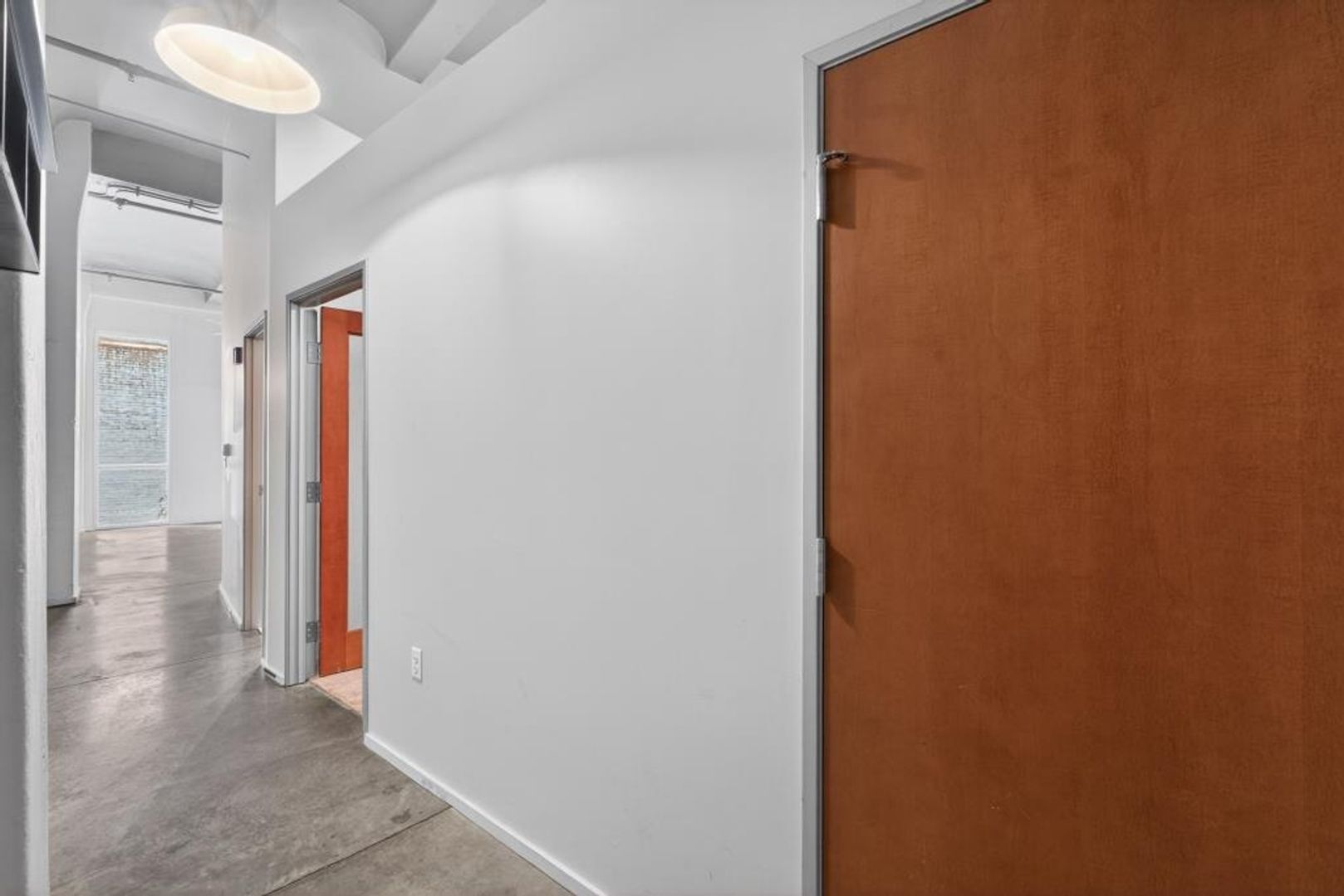 Building Photo - 1136 Washington Ave