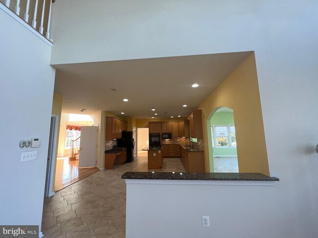 Building Photo - 43554 Freeport Pl