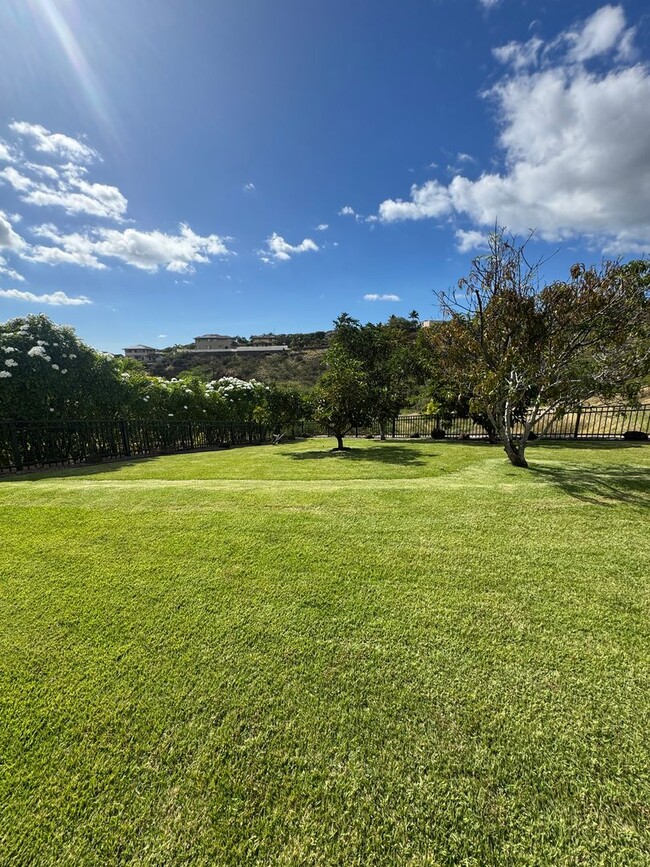 Building Photo - Beautiful 3-Bedroom & 3-Bathroom (Kapolei,...