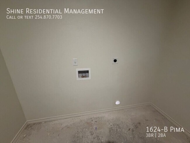 Building Photo - 1624-B Pima-