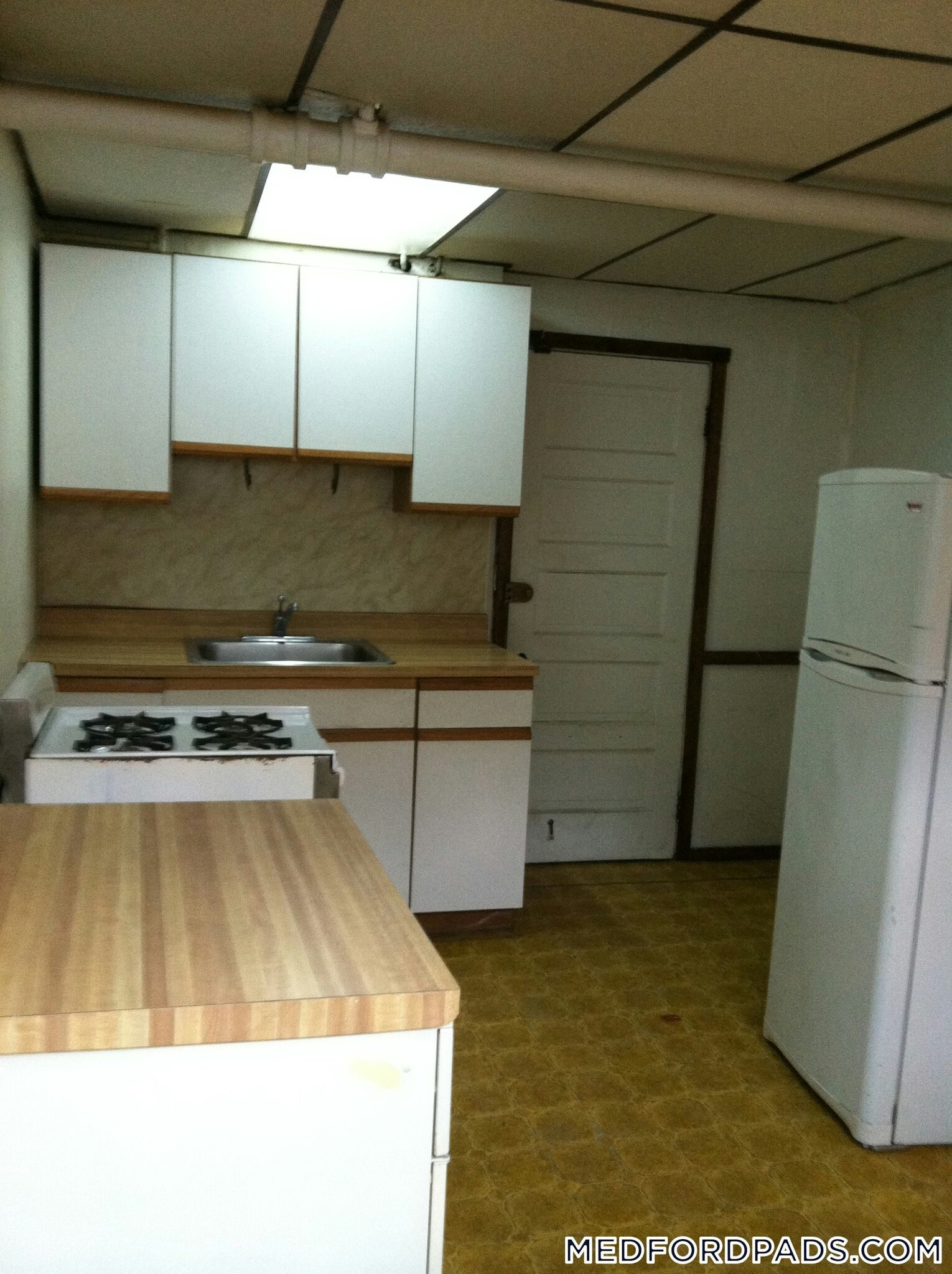 Building Photo - 63 Fellsway W