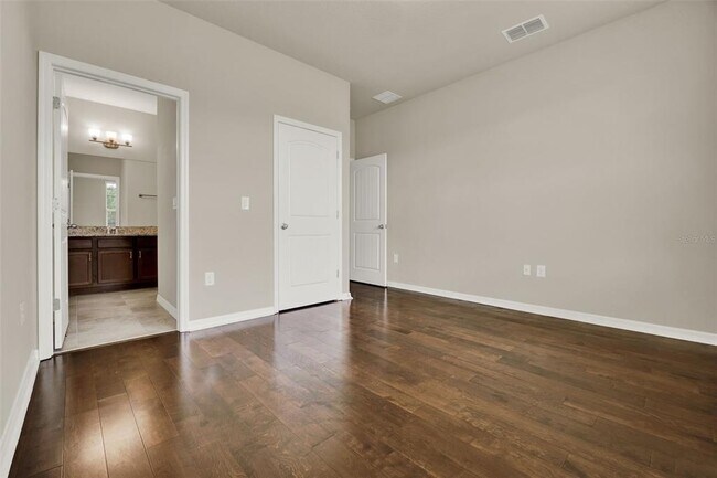 Building Photo - 10649 Atwater Bay Dr