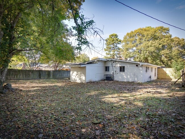 Building Photo - 5157 Mason Rd