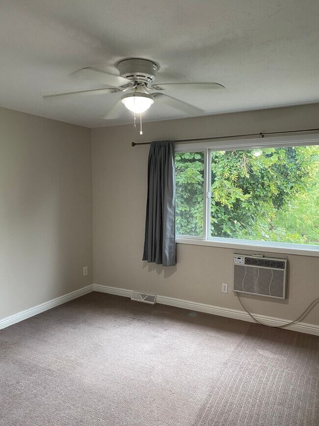 Building Photo - Charming North Boulder 3 Bedroom Townhouse