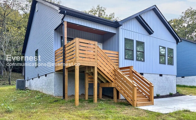 Building Photo - 1852 Wilberforce St