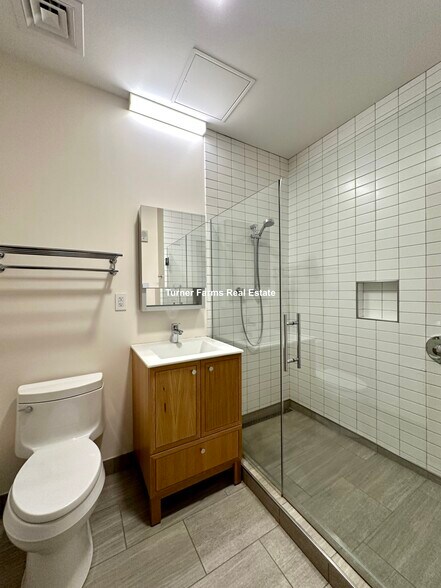Building Photo - 15 Mount Auburn St