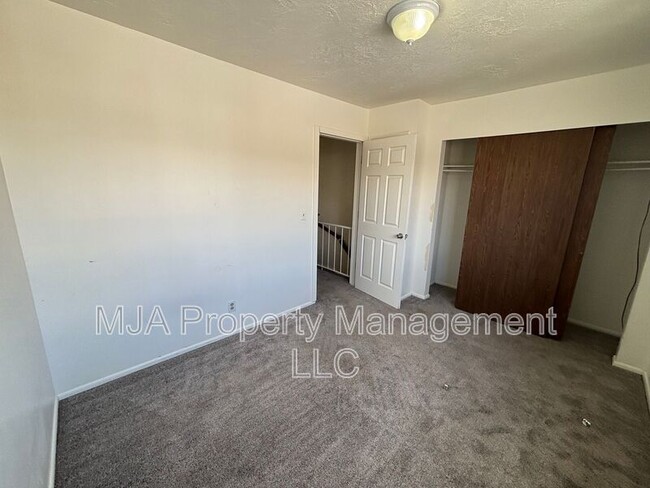 Building Photo - 1145 W 1600 N