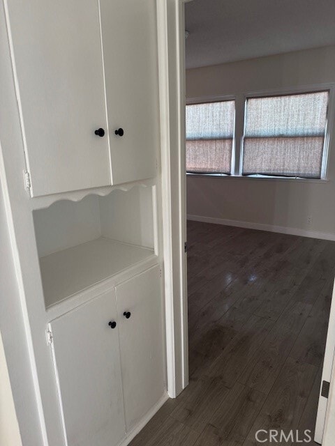 Building Photo - 20533 Eastwood Ave