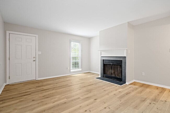 Building Photo - 6108 Spice Ridge Ln