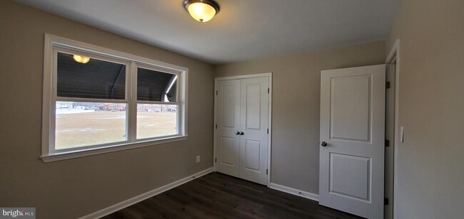 Building Photo - 4001 St Augustine Ln
