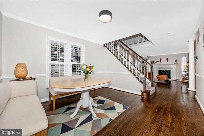 Building Photo - 2465 Bear Den Rd