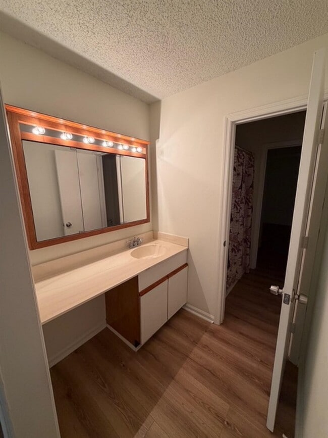 Building Photo - 6703 Jefferson Pl