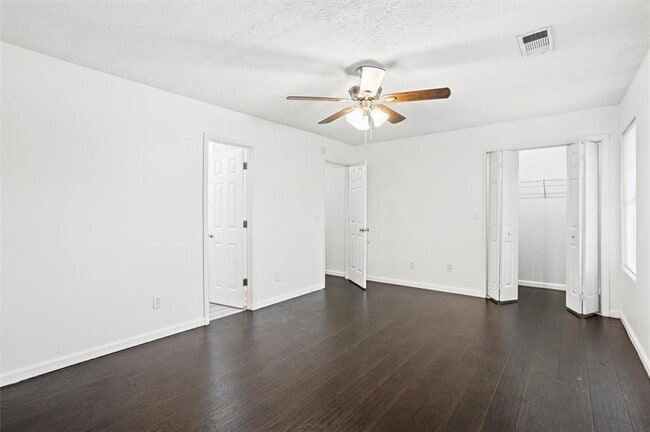 Building Photo - 5812 Wind Gate Ln