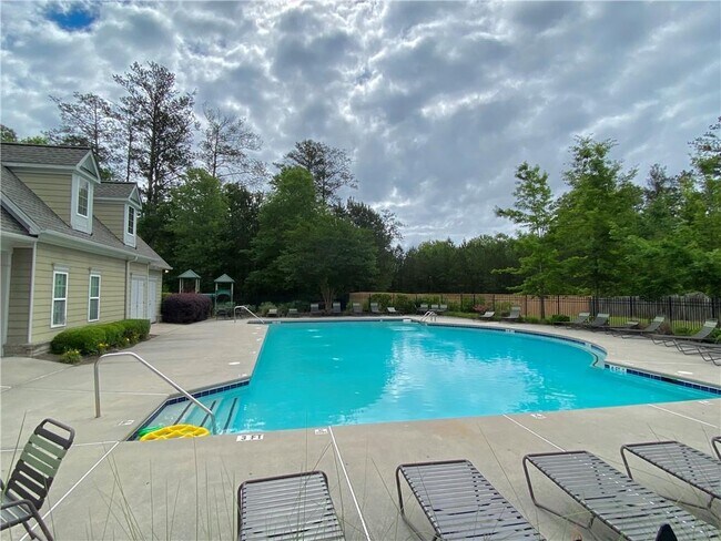 Building Photo - 6405 Knighted Ct