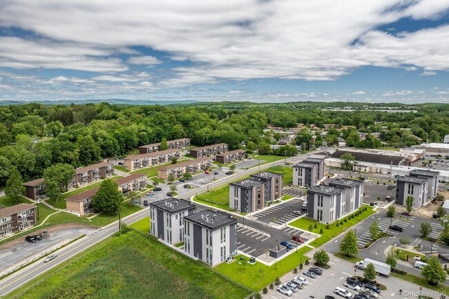 Building Photo - 1 Giada Ln