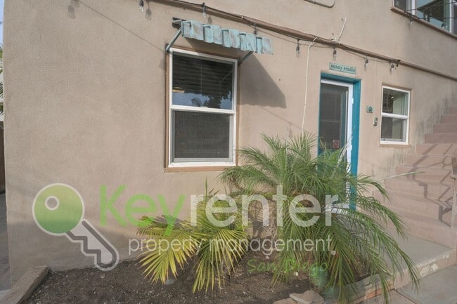 Building Photo - 620-A S Nevada St