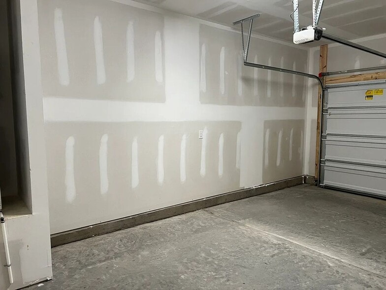 Building Photo - 3546 Secrest Lndg
