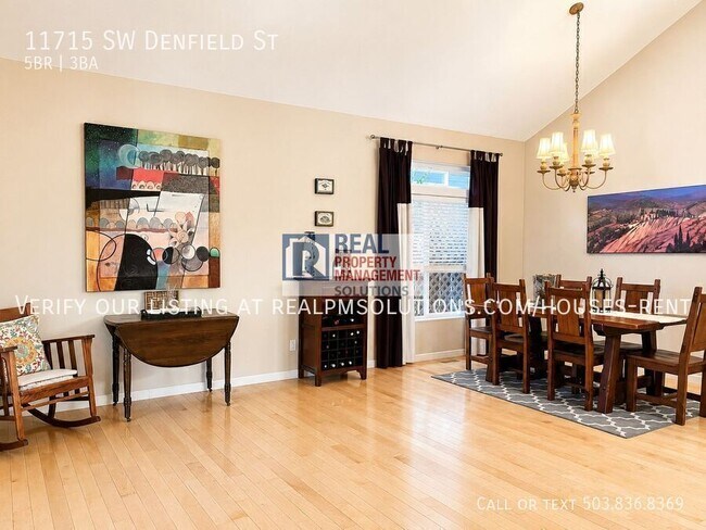 Building Photo - 11715 SW Denfield St