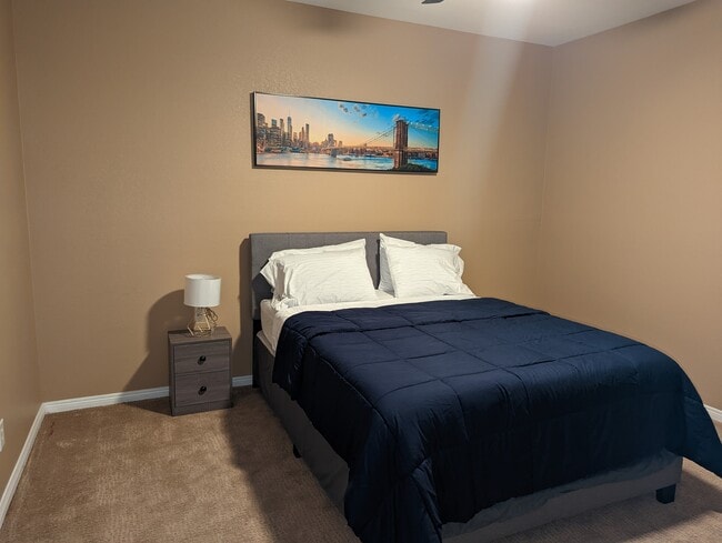 Building Photo - 123 N Washington St