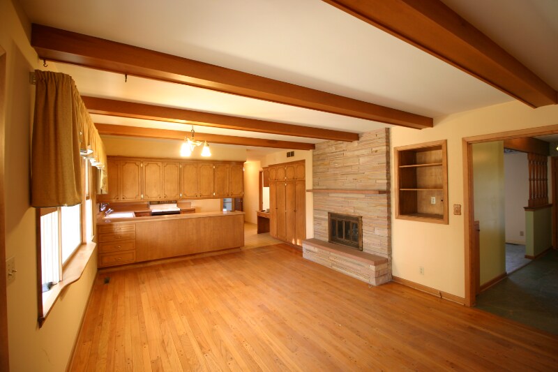 Building Photo - 3120 Loveland Dr