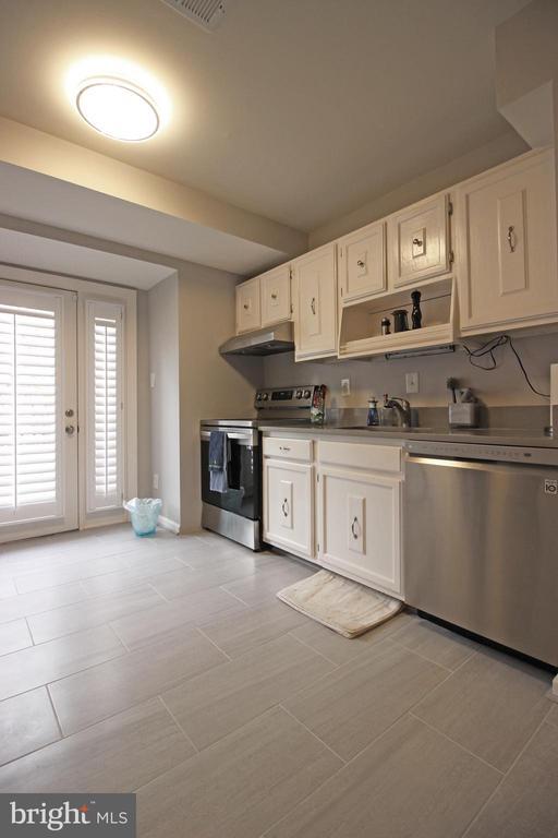 Building Photo - 4236 Bordolino Dr