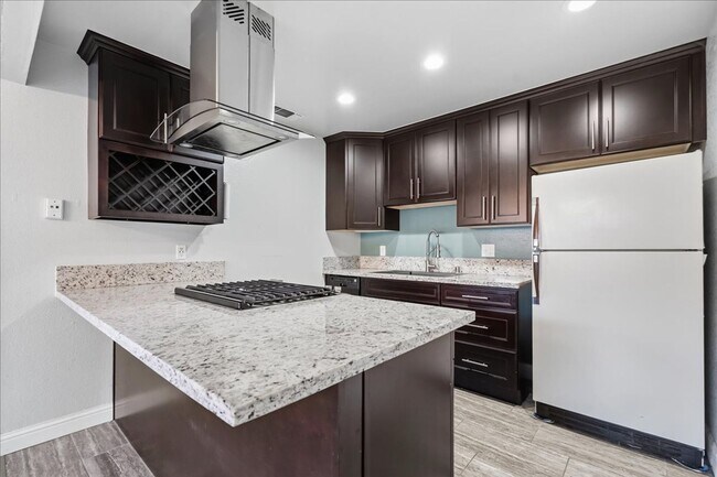 Building Photo - 4006-4008 Tricia Way